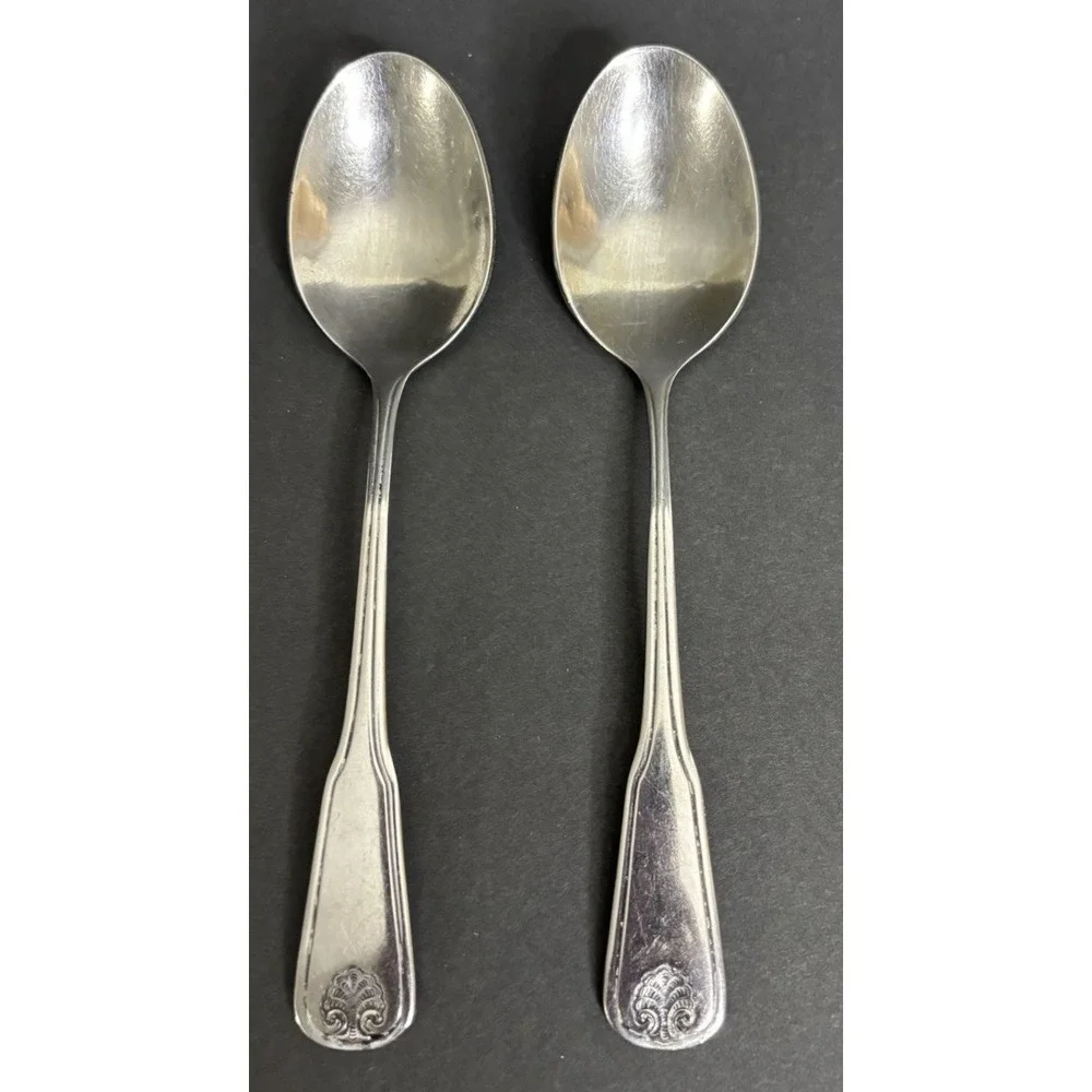 4 Oneida Colonial Mood Spoons 2 Teaspoons 2 Soup Spoons Shell Stainless